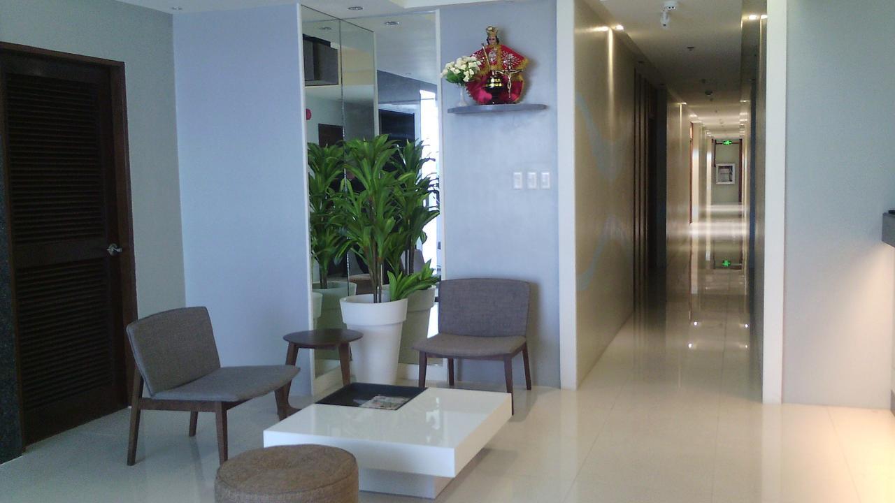 Win Hotel & Casino Talisay  Exterior foto